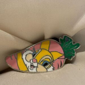 Disneyland Honk Kong Bambi Miss Bunny 2018 Hidden Mickey Carrots Trading Pin